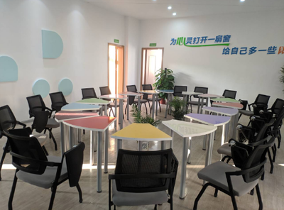 三維聯(lián)動,打造輔導(dǎo)員素質(zhì)提升&ldquo;夢工廠&rdquo;